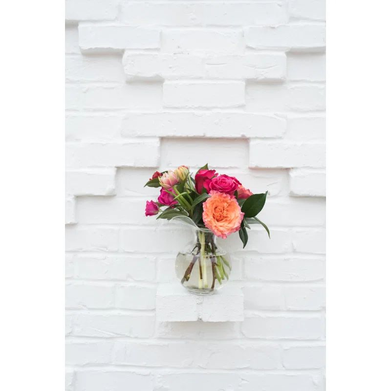 Elegant Clear Glass Fluted Vase with Delicate Hibiscus Petal Design