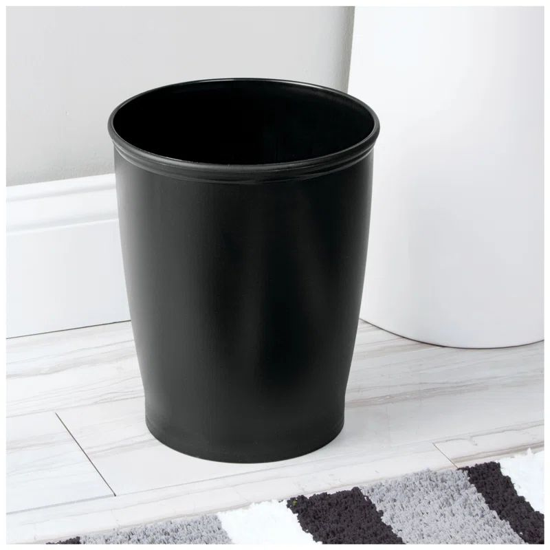 Black Plastic Traditional Bathroom Wastebasket for Kids