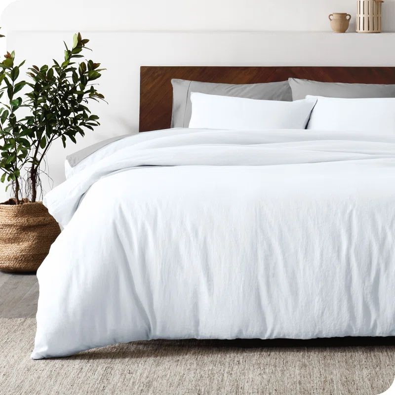 White King/California King Linen Duvet Cover Set with Pillow Shams