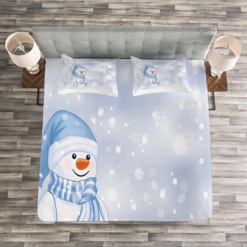 Snowman Cartoon Queen Size White Polyester Quilt Set