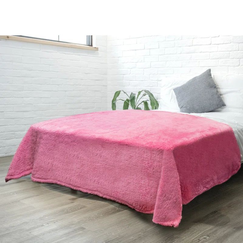 Twin Pink Sherpa Fleece Faux Fur Throw Blanket