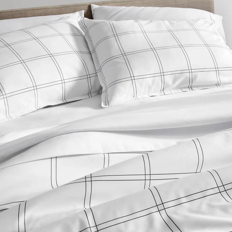 Full Size White and Gray Plaid Microfiber Duvet Cover Set