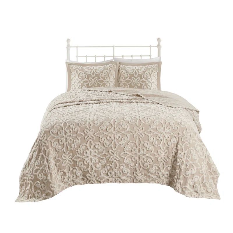 Classic White Cotton Chenille Full Bedspread Set with Medallion Design