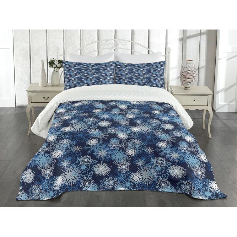 King Size Blue Quilted Bedspread Set with Snowflake Pattern