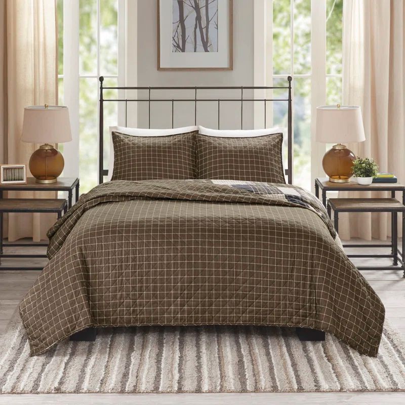 King Black and Brown Reversible Microfiber Quilt Set