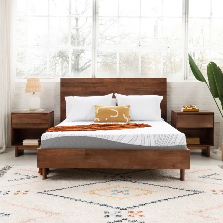 Serena White Contemporary Queen 12'' Memory Foam Adjustable Bed