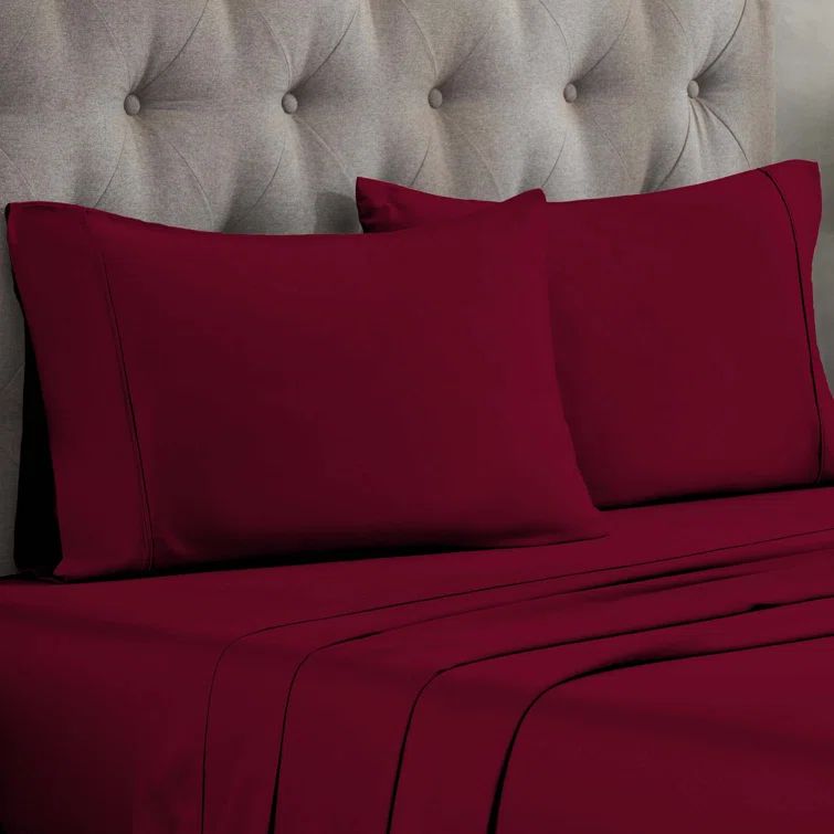 Luxurious Burgundy King Cotton Pillowcase Set with Sateen Weave