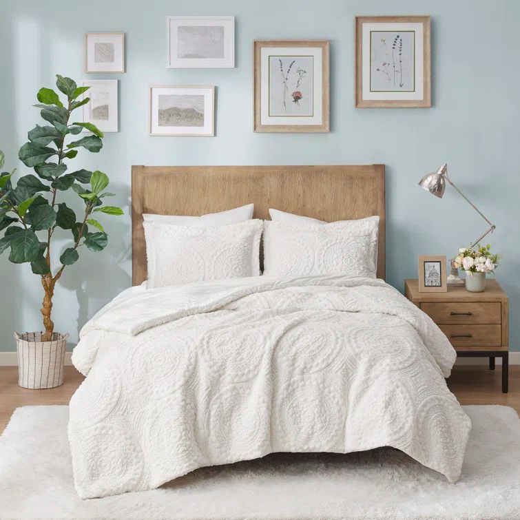 Ivory Twin Faux Fur Reversible Comforter Set