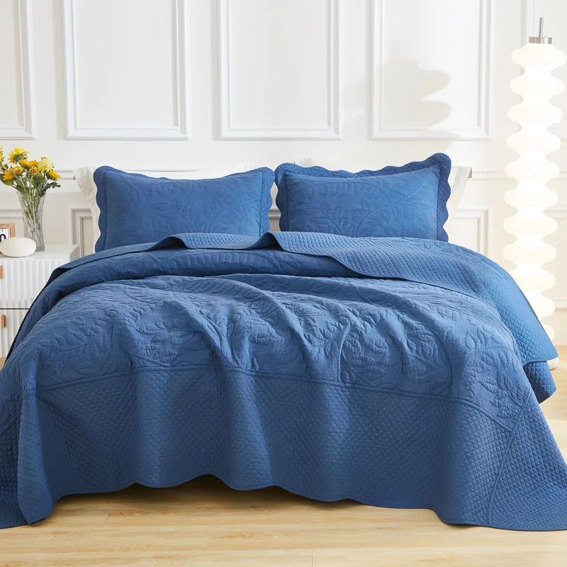 Cosmic Navy King Cotton Lightweight Embroidered Quilt Set