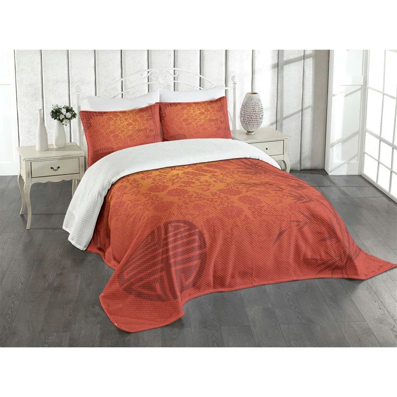 Queen Size Quilted Bedspread Set in White and Orange