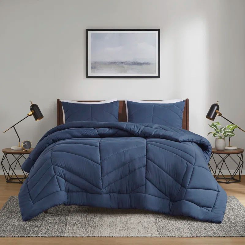 Navy Twin Reversible Microfiber Chevron Bedspread Set