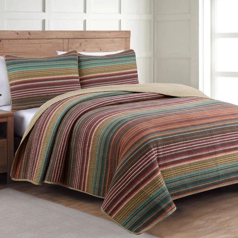 Multicolor Full Microfiber Reversible Quilt Set with Shams