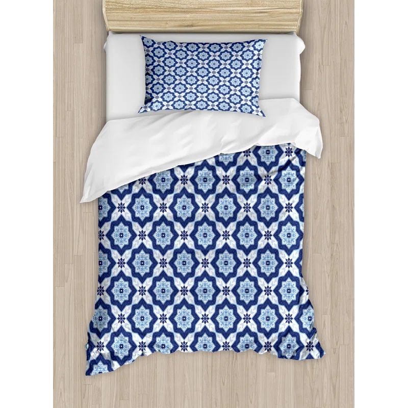 Twin Night Blue and White Floral Duvet Cover Set
