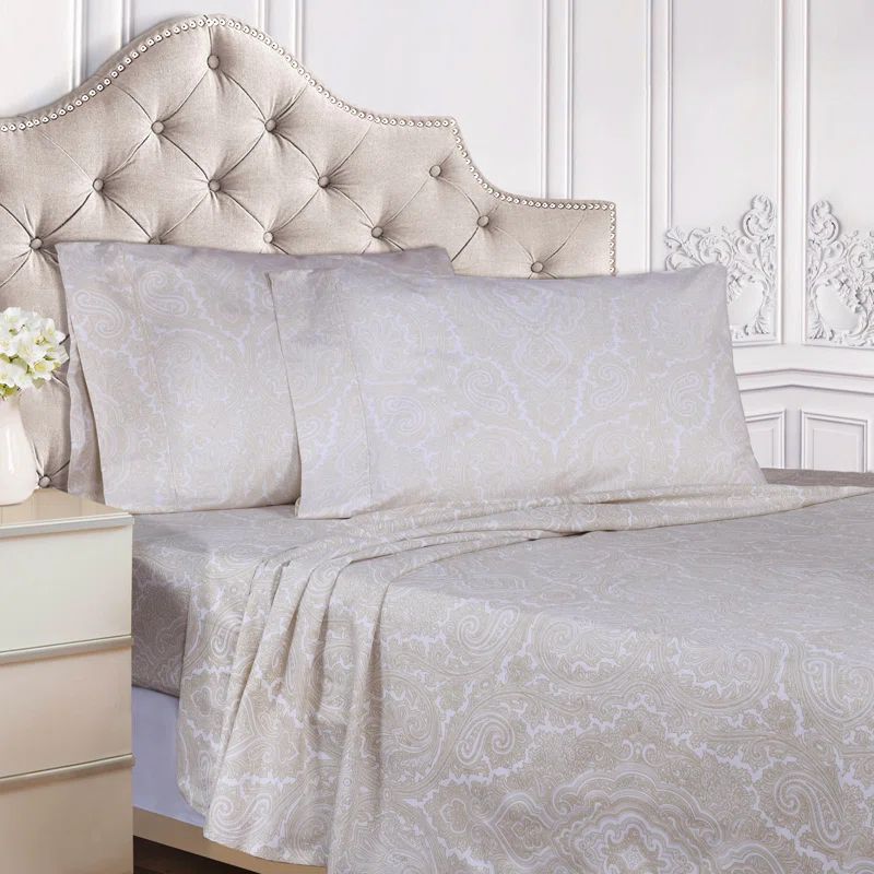 Superior White Cotton Blend Paisley King Duvet Cover Set