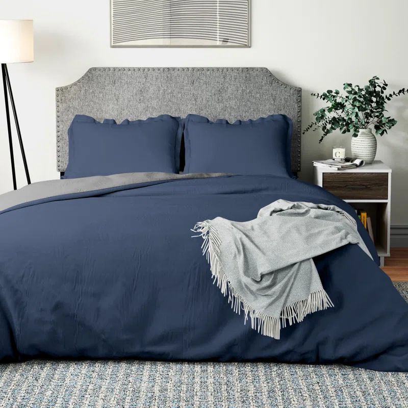 Navy and Graphite Twin/Twin XL Reversible Microfiber Duvet Cover Set