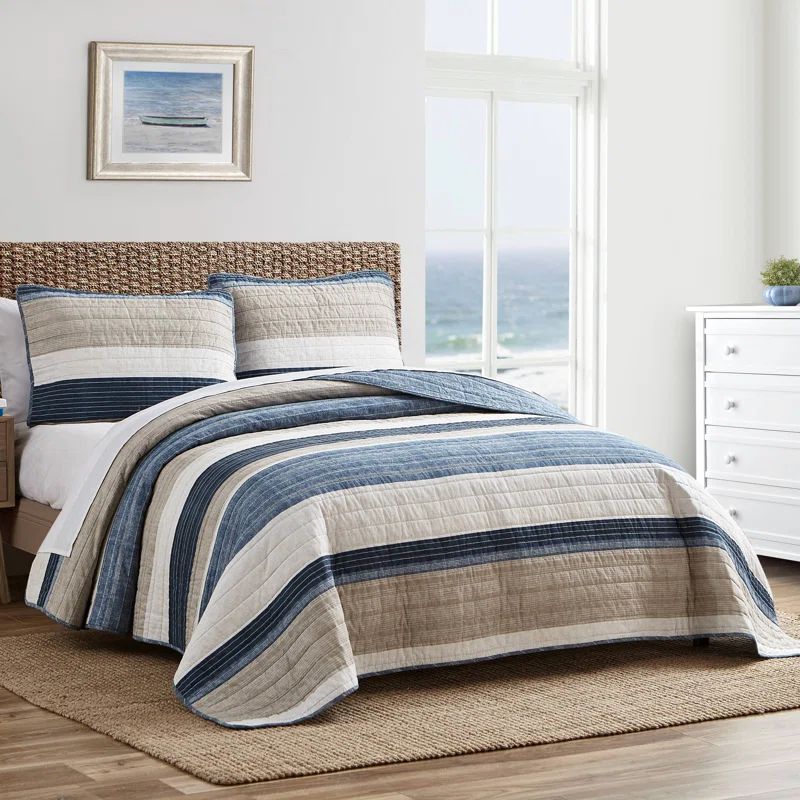 Full Blue Mirage Cotton Reversible Quilt Set