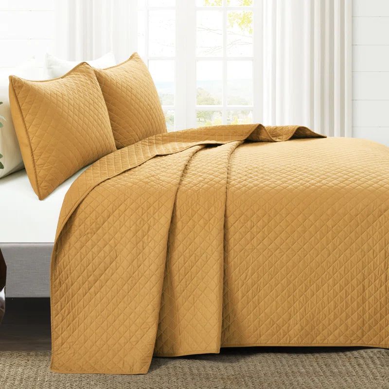 Mustard King Size Reversible Cotton Quilt Set