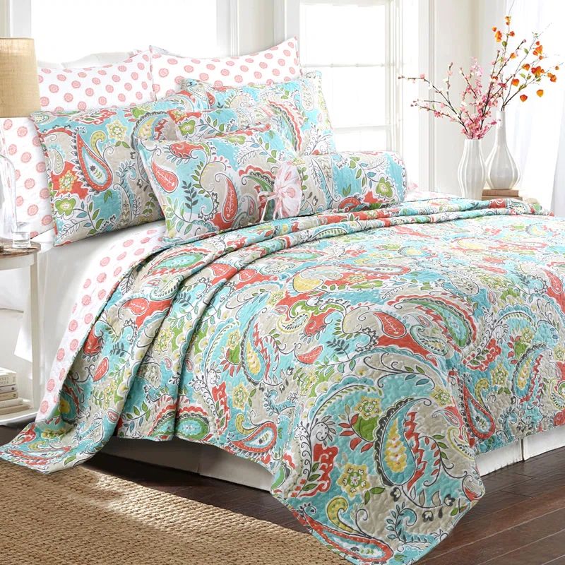 King Size Blue Cotton Reversible Paisley Quilt Set