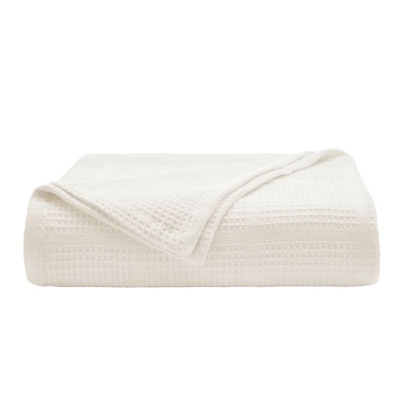 Luxurious King-Sized Gray Cotton Knitted Waffle Blanket