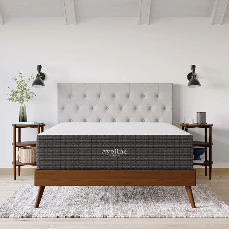 Aveline 6" Queen Gel Memory Foam Mattress in Gray and White