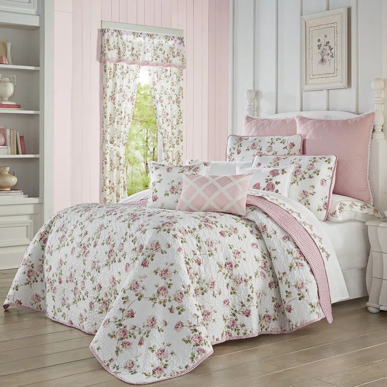 White and Pink Floral Twin Quilt Set with Sham