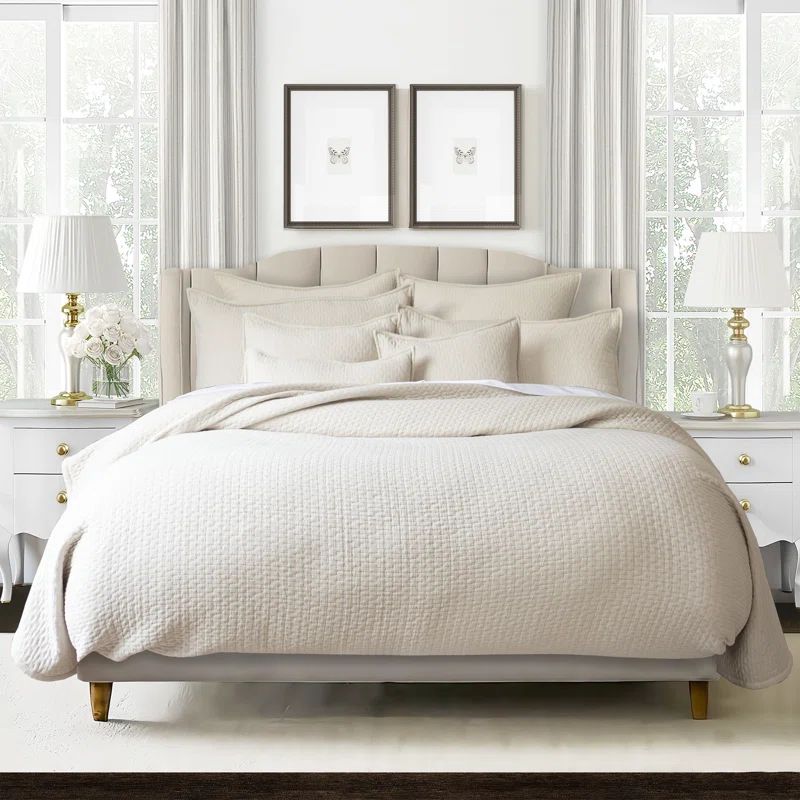 Hannah White Cotton Twin Comforter Set with Pillow Sham