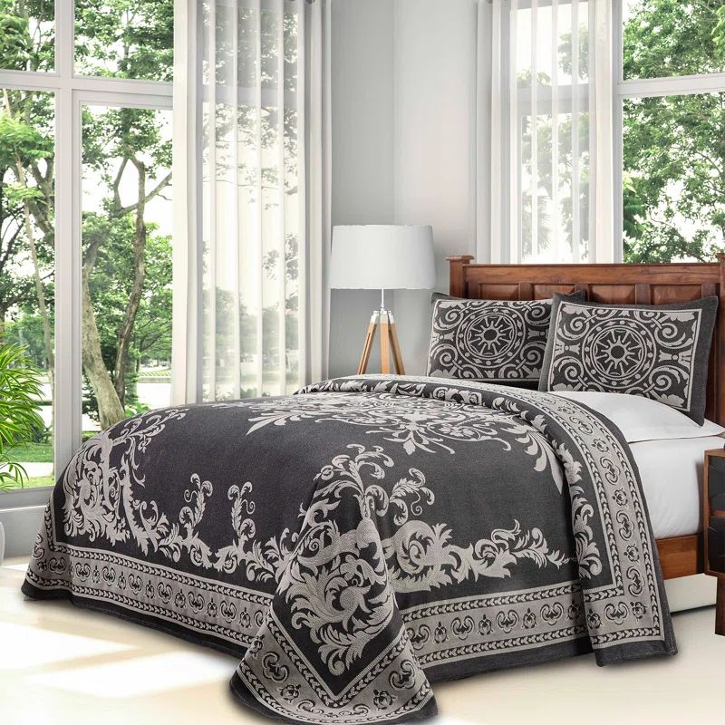 Charcoal King Cotton Blend Jacquard Medallion Bedspread Set