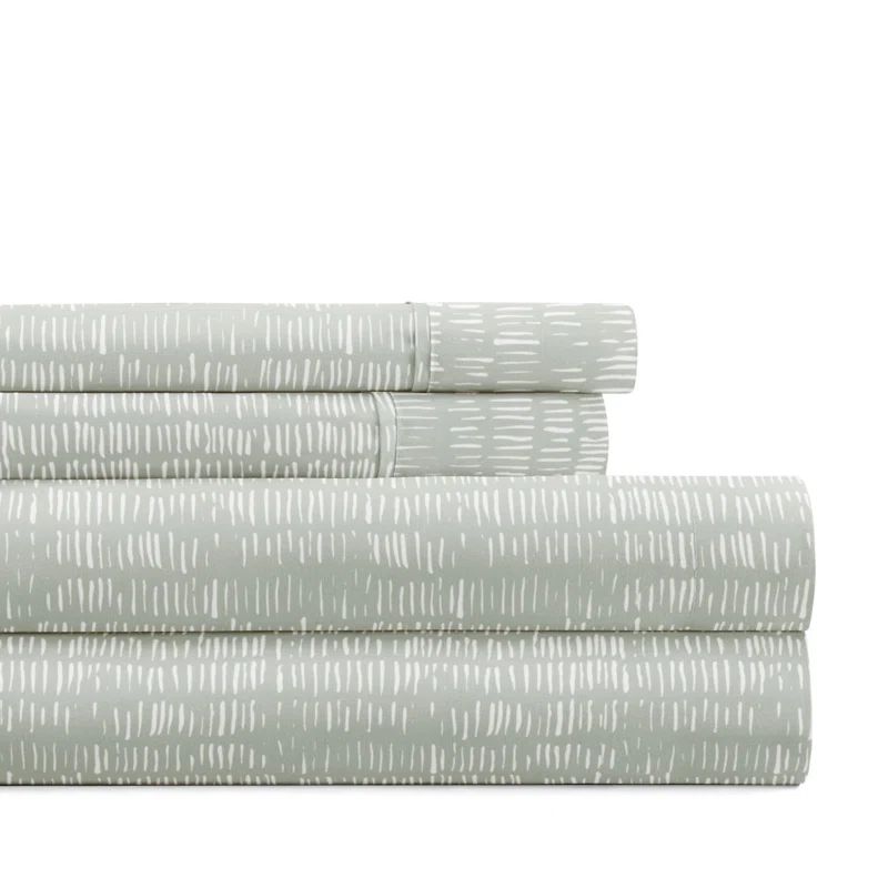 Green Mist Geometric Full Sheet Set with 2 Standard Pillowcases