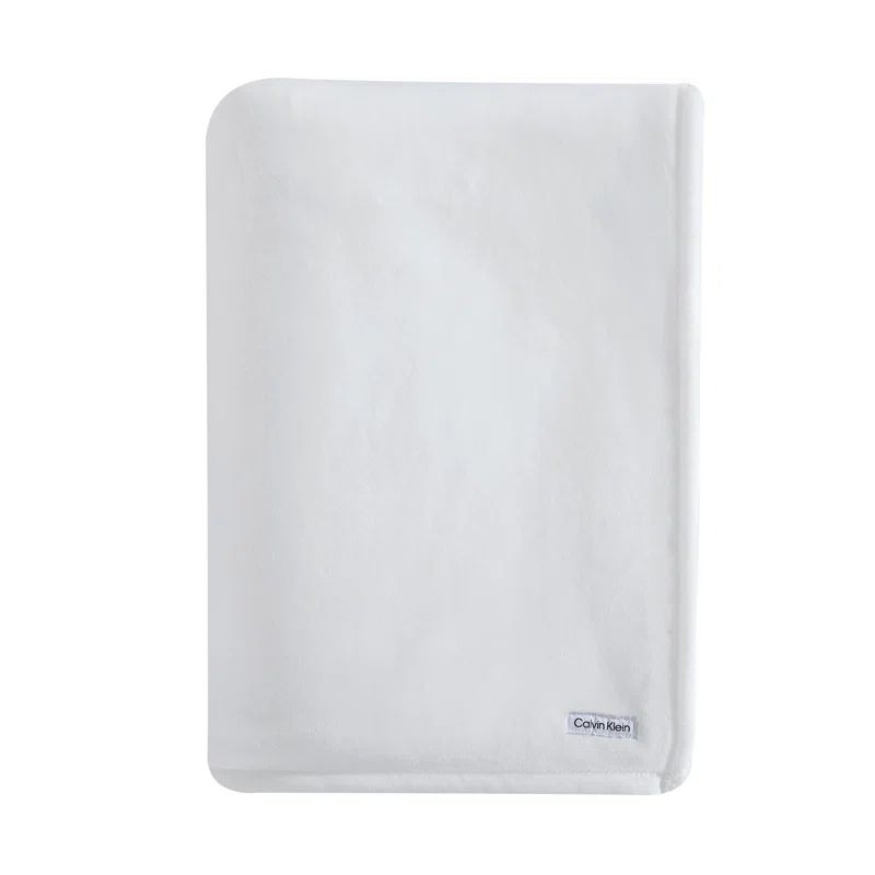 White Queen Soft Plush Fleece Blanket