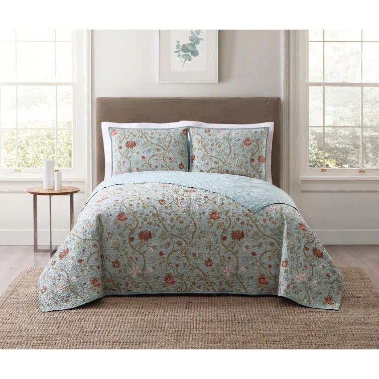 Blue Floral Scroll Cotton Full/Queen Reversible Quilt Set