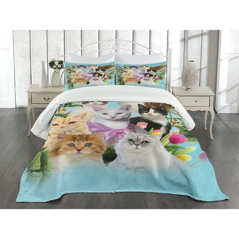 King White Quilted Cat Lover Bedspread Set