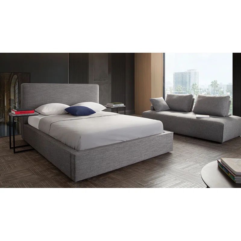 Grey Upholstered King Bed with Tufted Headboard and Slats