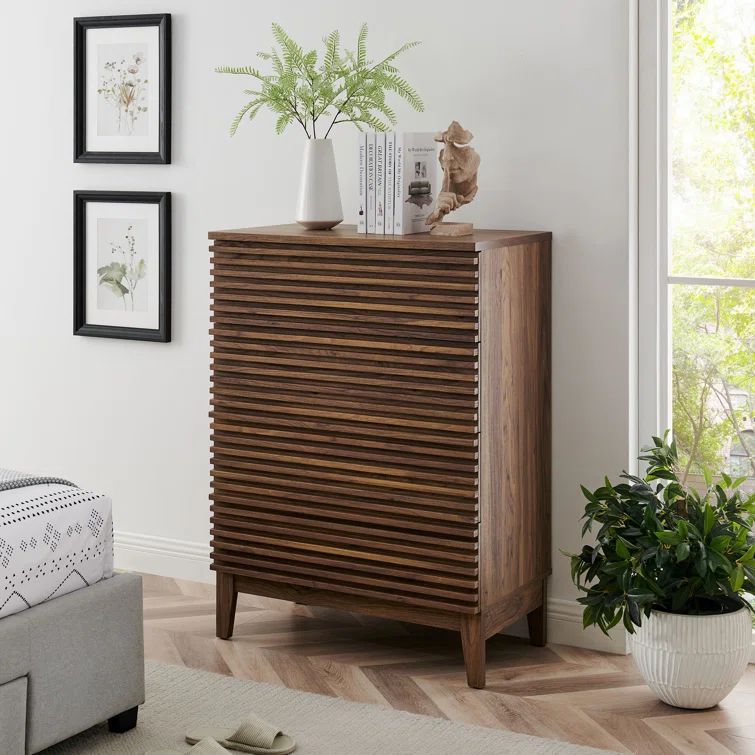 Walnut Mid-Century Modern 4-Drawer Chest with Slatted Design