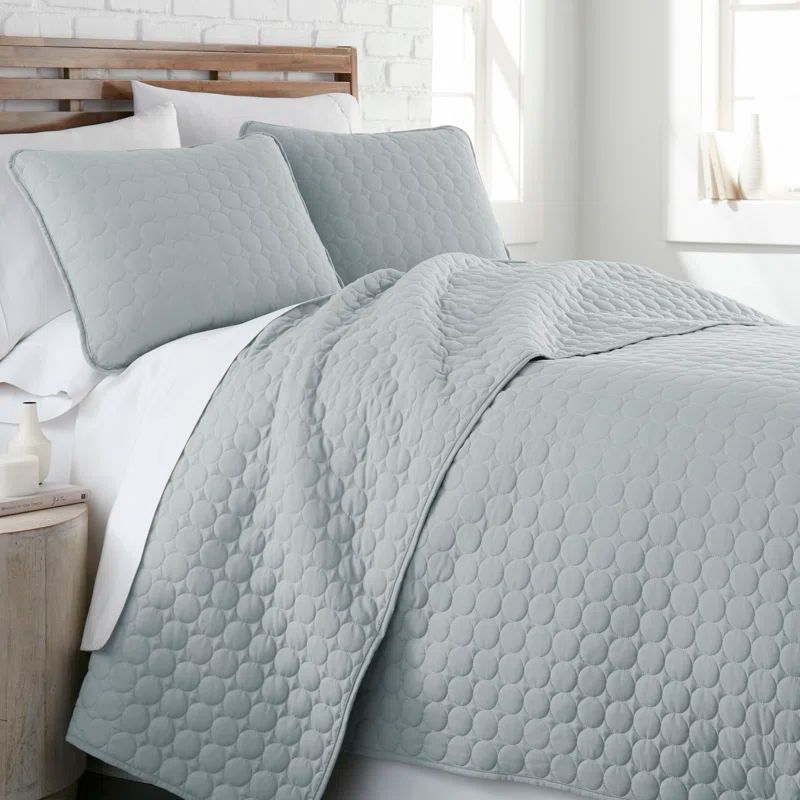 Harbor Mist Full Quilt Set with Standard Shams