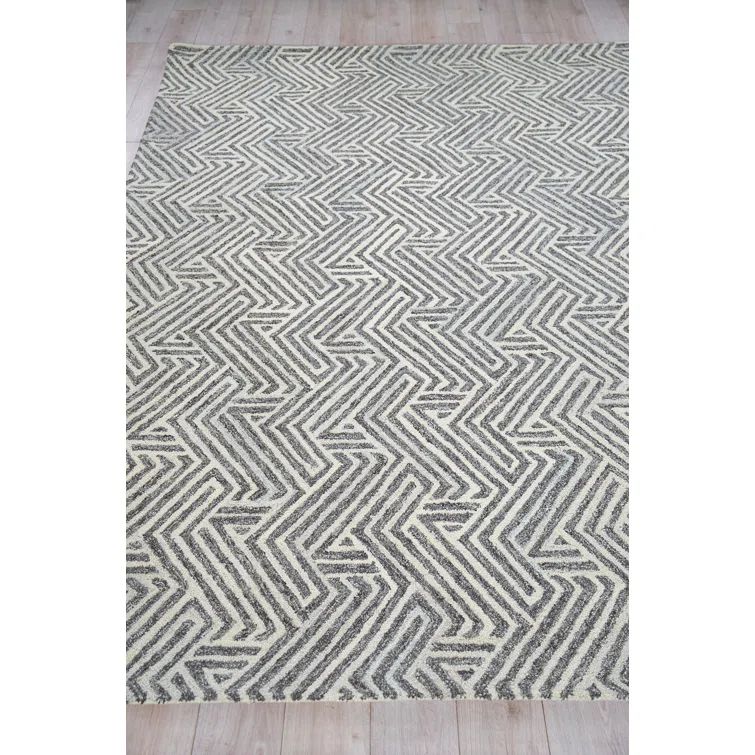 Ivory and Gray Hand-Tufted Wool Rectangular Area Rug 10' x 14'