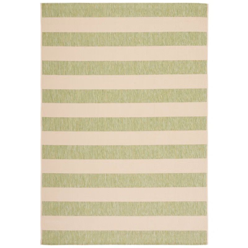 Courtyard Beige and Sage Green Synthetic Outdoor Rug 2' 7" x 5'