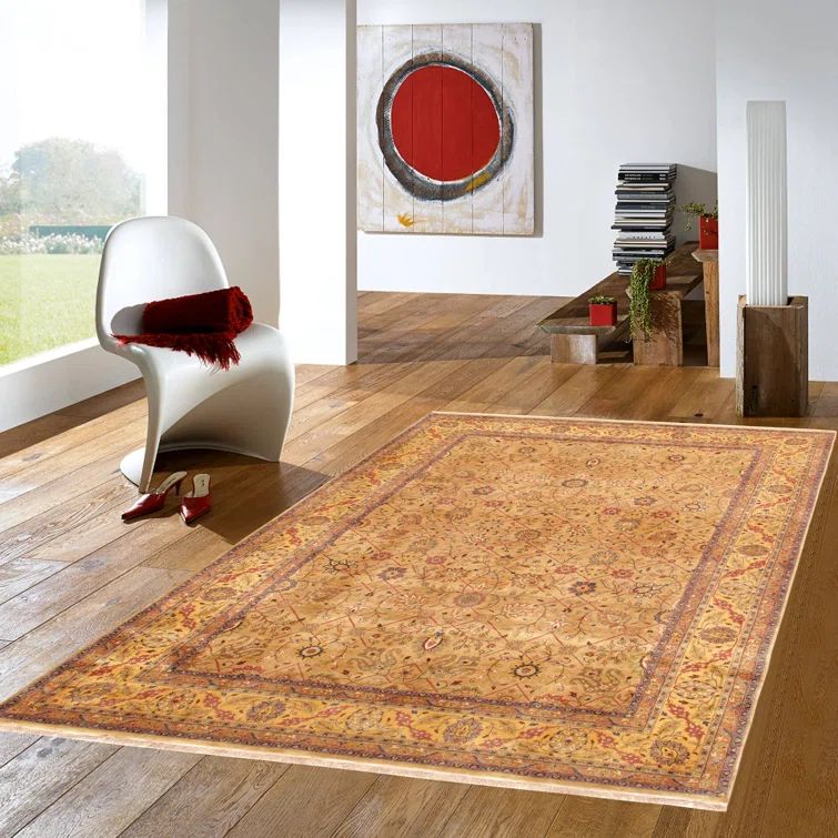 Elegant Floral Hand-Knotted Lamb's Wool 8' x 10' Area Rug