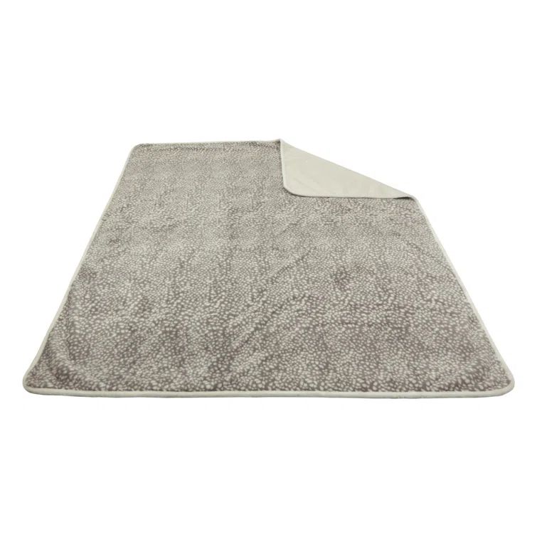 Arlee 60" x 70" Brown/Cream Waterproof Polyester Pet Blanket
