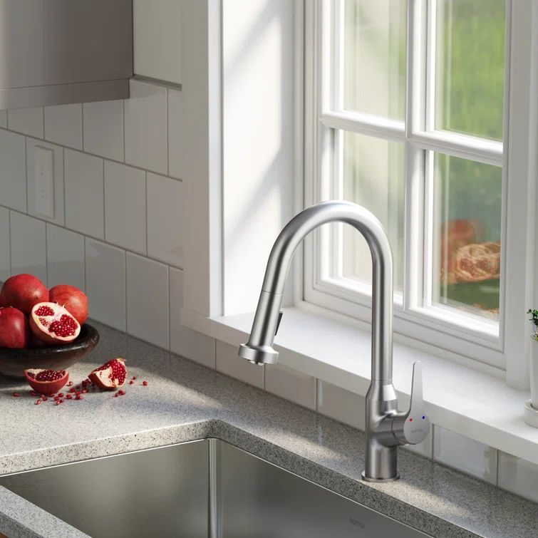 Stainless Steel Single Handle Pull-Down Kitchen Faucet