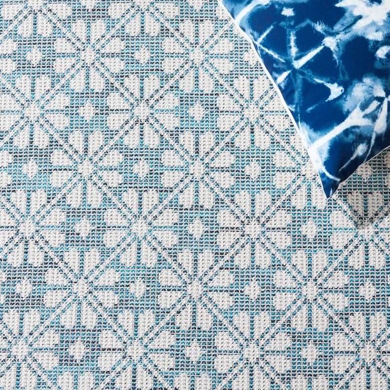 Handmade Blue and Beige Synthetic Tufted 4' x 6' Rug