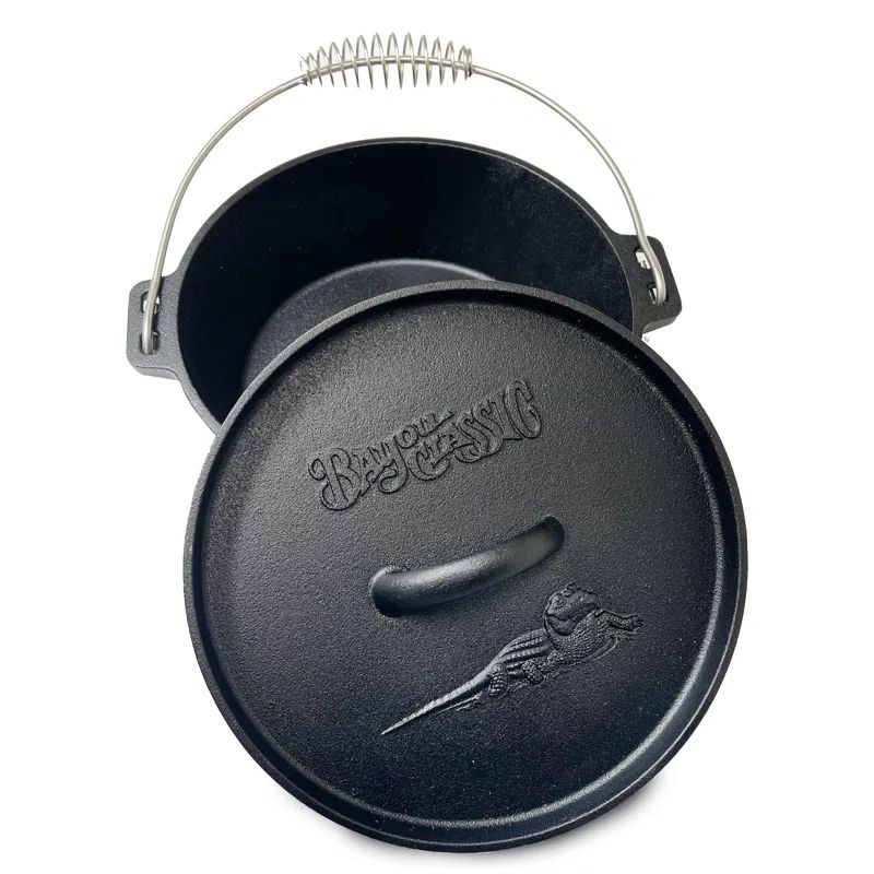 Rustic 4-Quart Cast Iron Dutch Oven for Slow Cooking