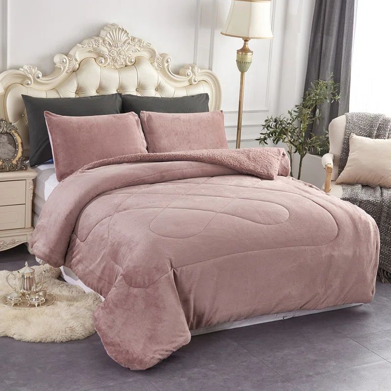 Woodrose Queen Reversible Down Alternative Microfiber Comforter Set