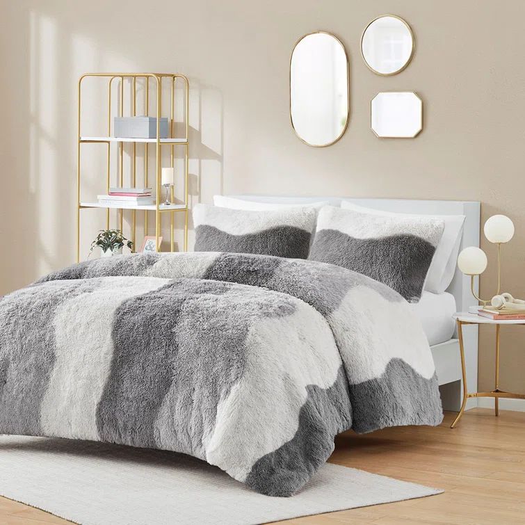 Full Gray Shaggy Faux Fur Reversible Comforter Set