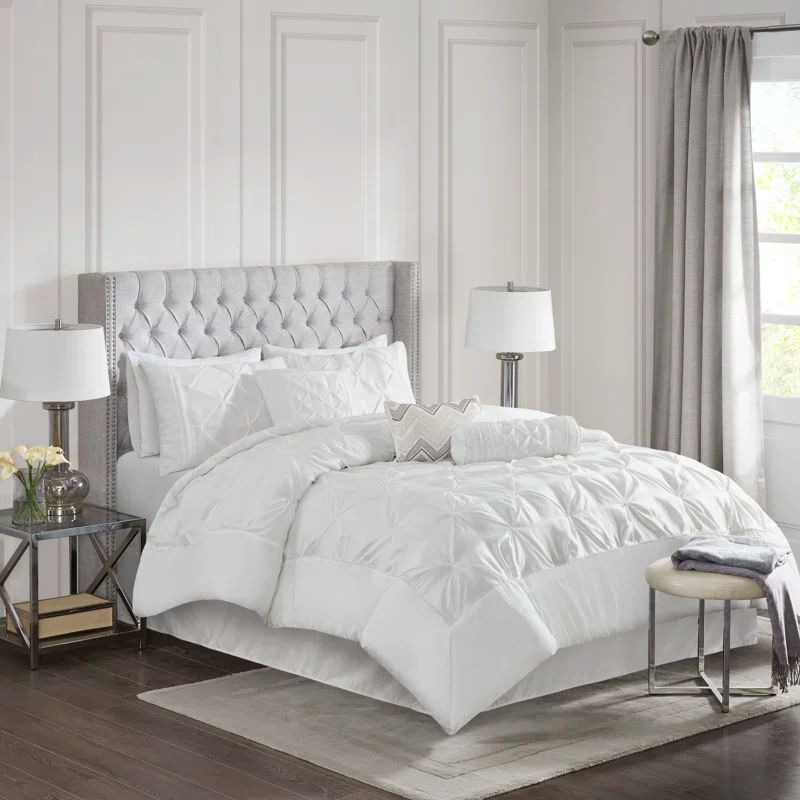 White Tufted 7-Piece Queen Comforter Set with Decorative Pillows