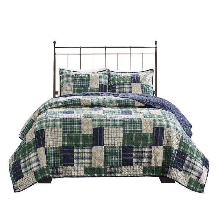 Full/Queen Navy and Green Cotton Reversible Quilt Set