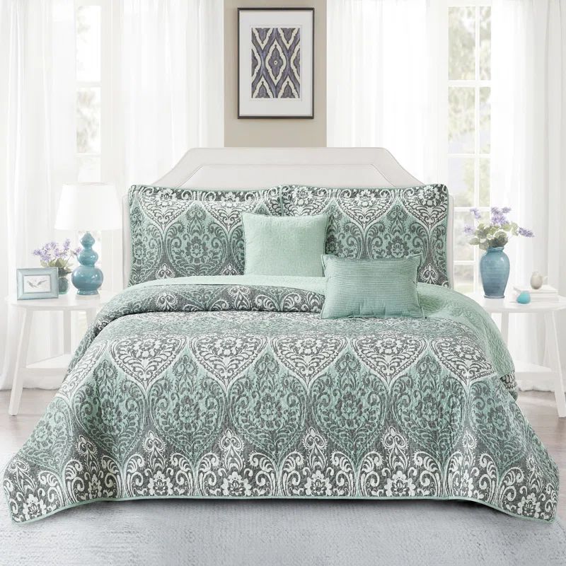 Kingston Damask Queen Reversible Microfiber Quilt Set
