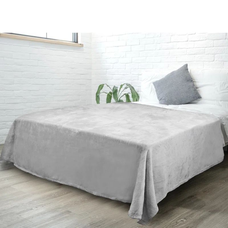 Light Grey Queen Size Plush Flannel Fleece Blanket
