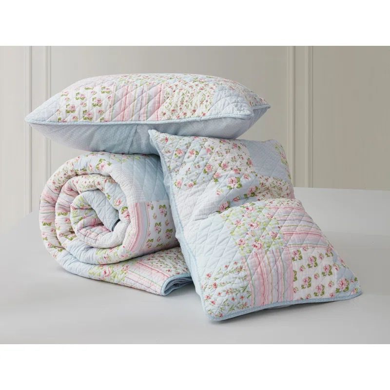 Twin Ivory Cotton Floral Patchwork Quilt Set