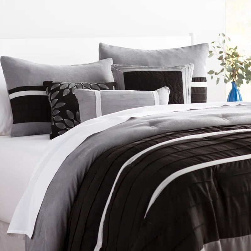Green and Beige Queen Microfiber Comforter Set