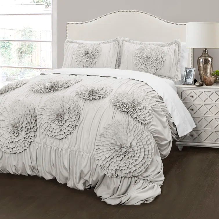 Serena Light Gray Full/Queen Floral Microfiber Comforter Set